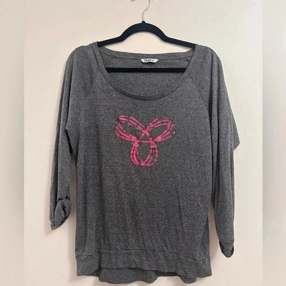 2 for 20  ARITZIA TNA 3/4 Sleeve top - Picture 1 of 5